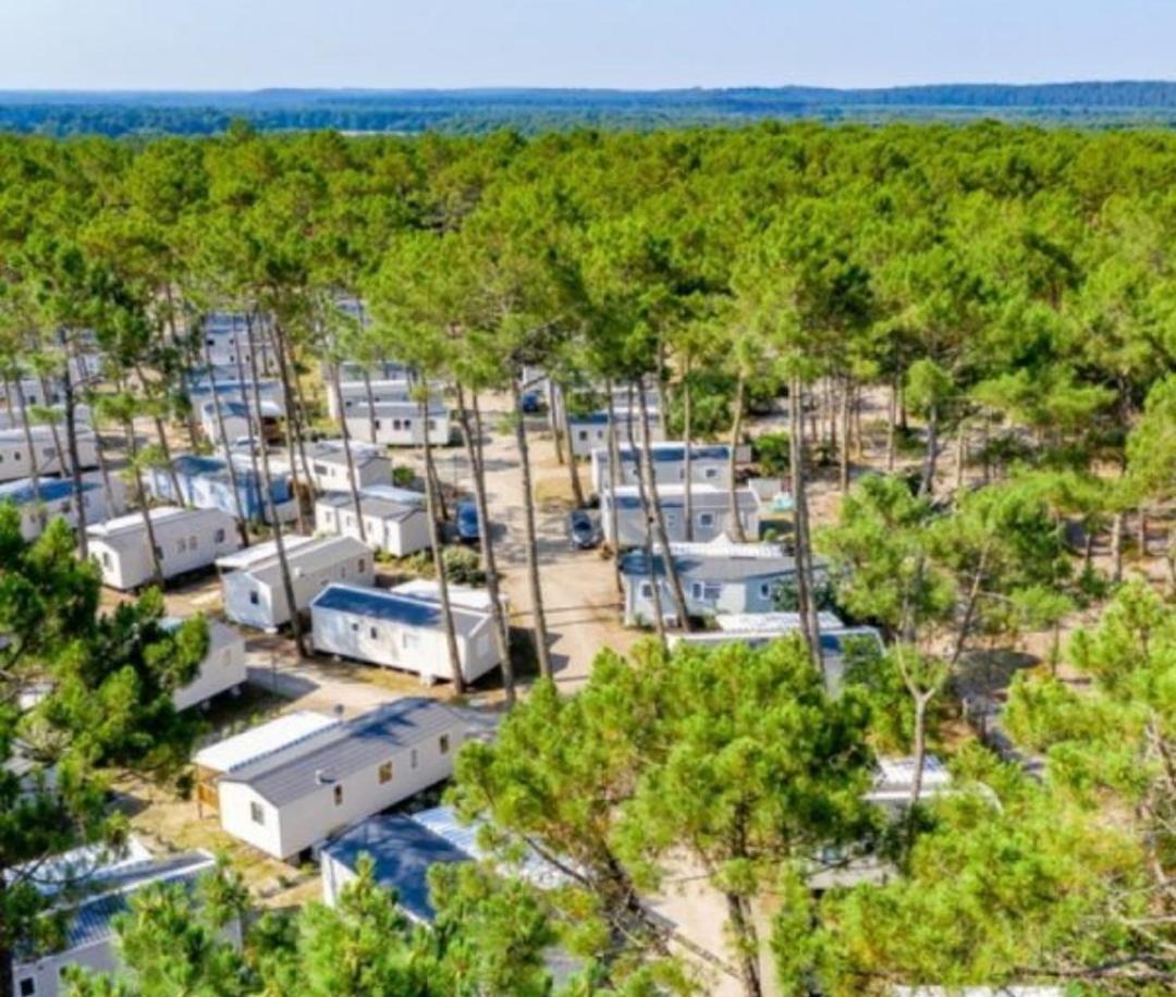 סן-ז'וליין-אן-בורן Sbvacances Mobil Home 3Ch 2Sdb Sur Magnifique Emplacement Avec Vue Sur La Foret Des Landes מראה חיצוני תמונה